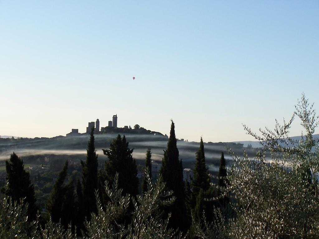 Poggetto Di Montese Apartment ซานจีมิญญาโน ห้อง รูปภาพ