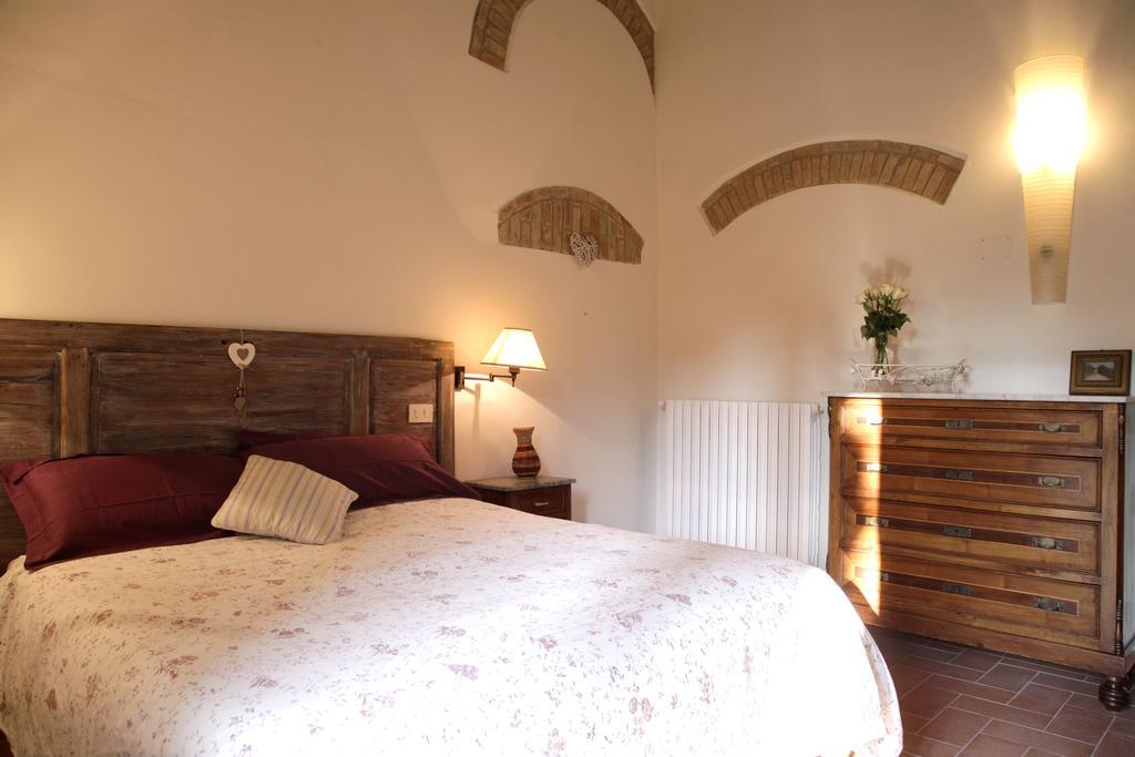 Poggetto Di Montese Apartment ซานจีมิญญาโน ภายนอก รูปภาพ